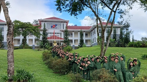 Đại học
